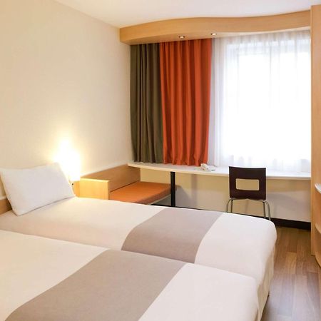 Ibis Bratislava Centrum Eksteriør bilde